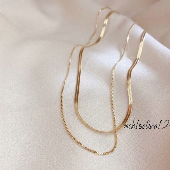 ✨NEW 18k Gold Choker Layered Snake Chain Necklace - Picture 3 of 5